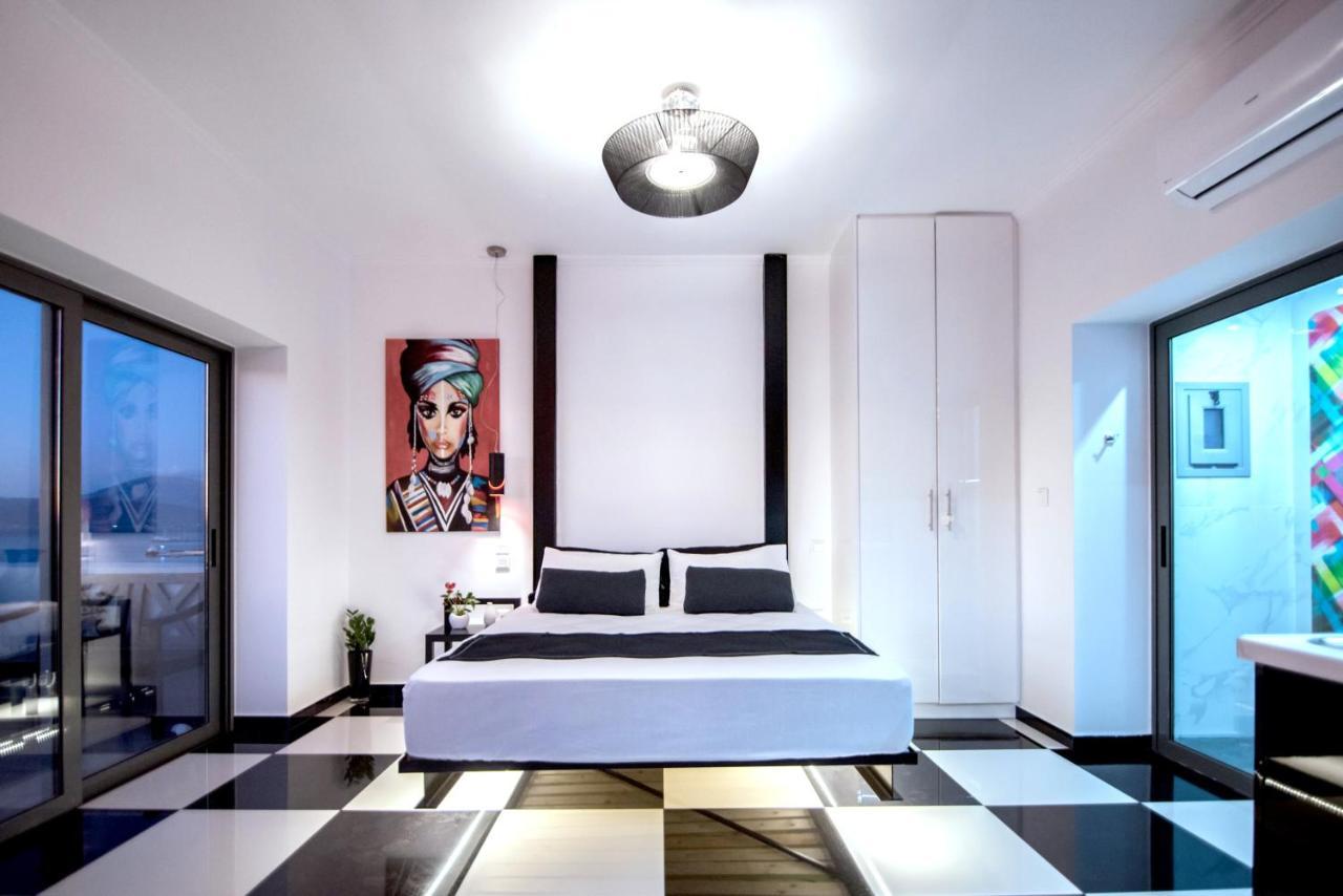 Majestic Penthouse In The Heart Of Patra Apartment Exterior photo