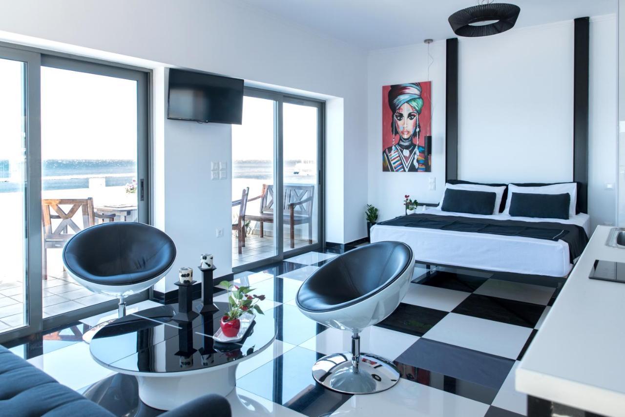 Majestic Penthouse In The Heart Of Patra Apartment Exterior photo